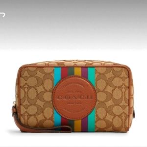 COACH Boxy Cosmetic Case 20 inch Signature Jacquard with Stripe and Coach Patch
